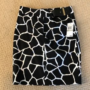 NWT Michael Kors Black and White Pencil Skirt